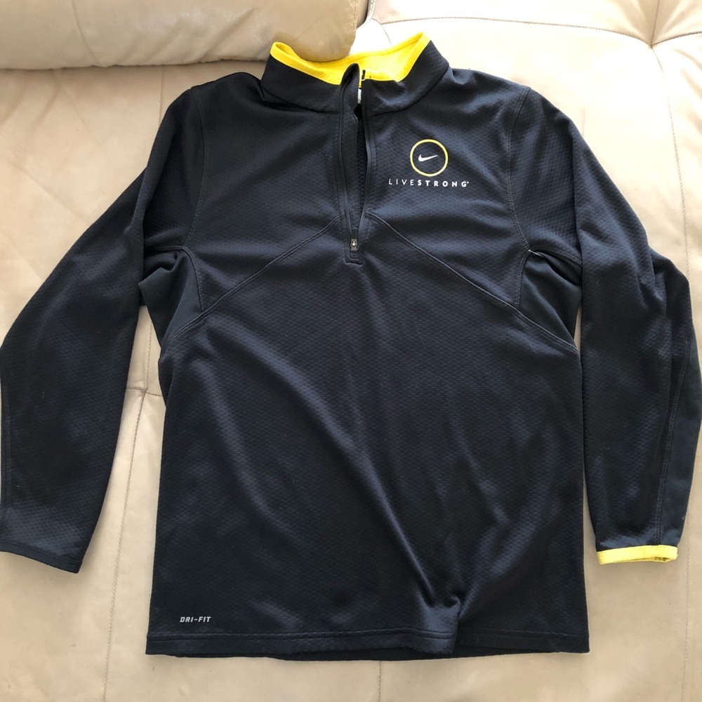 Nike Dri Fit Pullover Long Sleeve Live Strong